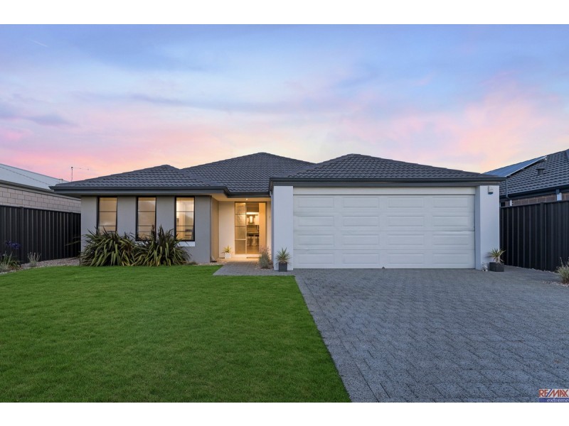 12 Garigal Street, Yanchep WA 6035