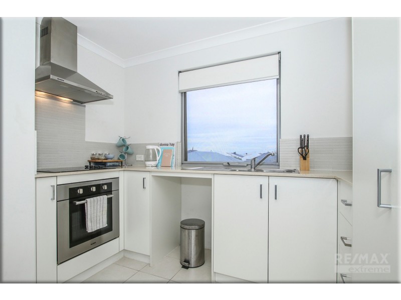 17/2 Royston Link, Butler WA 6036