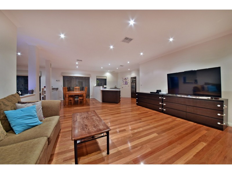 17 Lantern Way, Clarkson WA 6030