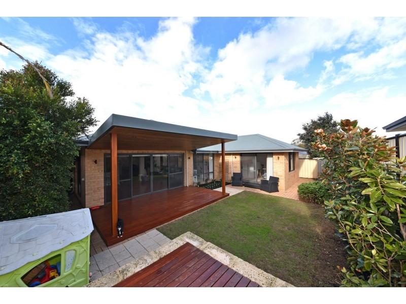 17 Lantern Way, Clarkson WA 6030