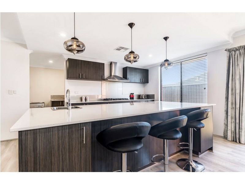 21 Gamboge Street, Eglinton WA 6034