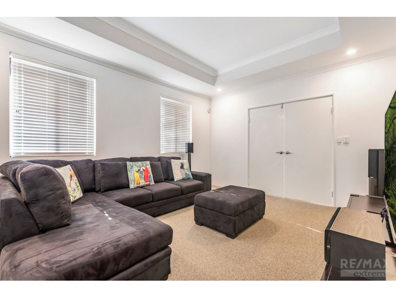 21 Gamboge Street, Eglinton WA 6034