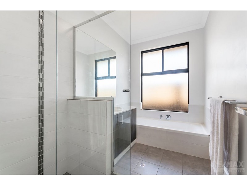 21 Gamboge Street, Eglinton WA 6034