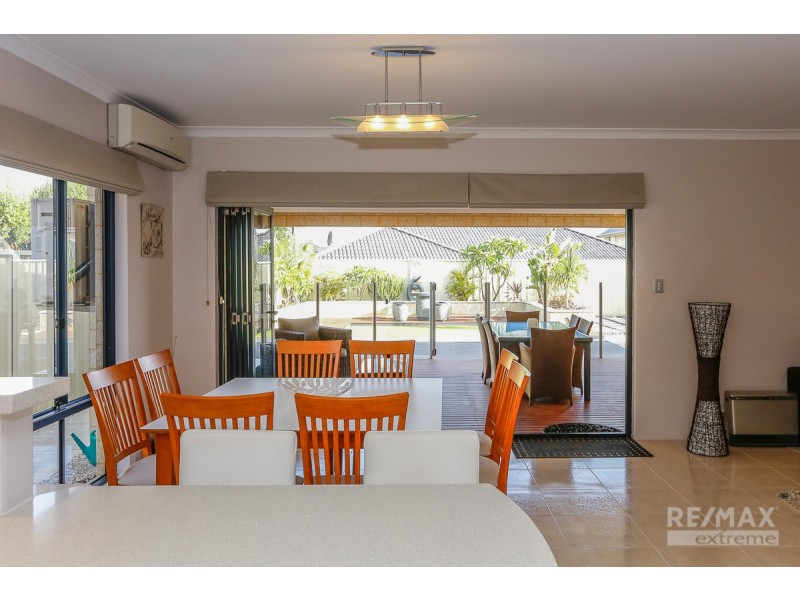 9 Seaspray Crescent, Jindalee WA 6036