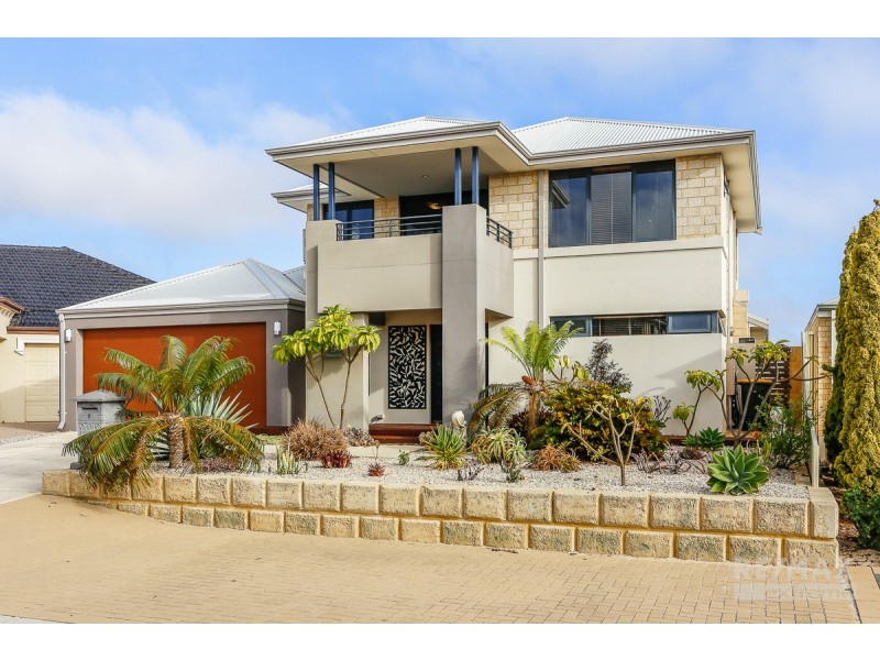 9 Seaspray Crescent, Jindalee WA 6036