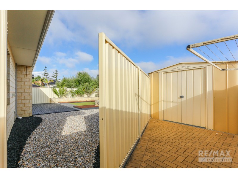 9 Seaspray Crescent, Jindalee WA 6036