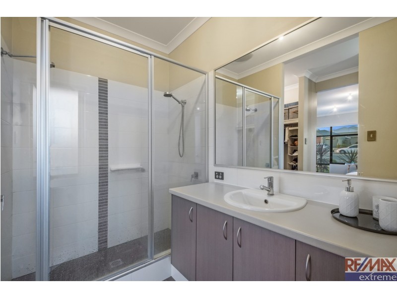 28 Biara Road, Yanchep WA 6035