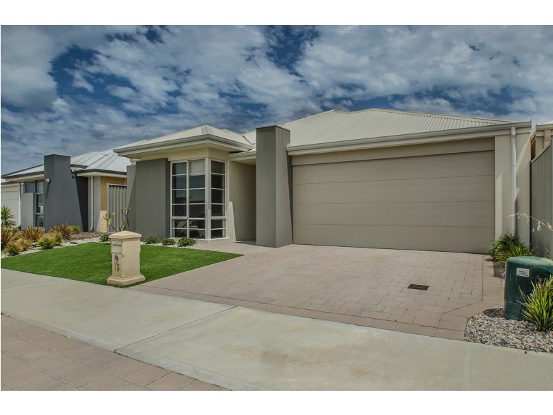 15 Fulvous Loop, Eglinton WA 6034