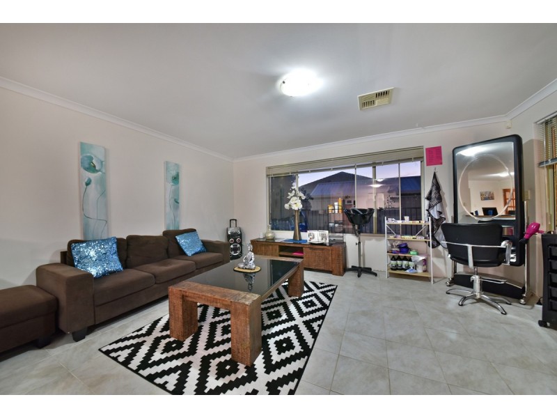 4 Buckden Street, Butler WA 6036