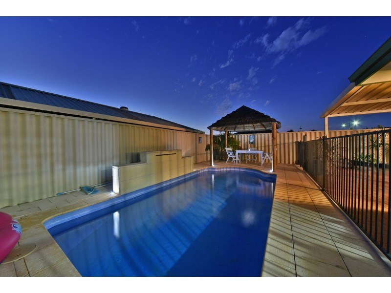 4 Buckden Street, Butler WA 6036