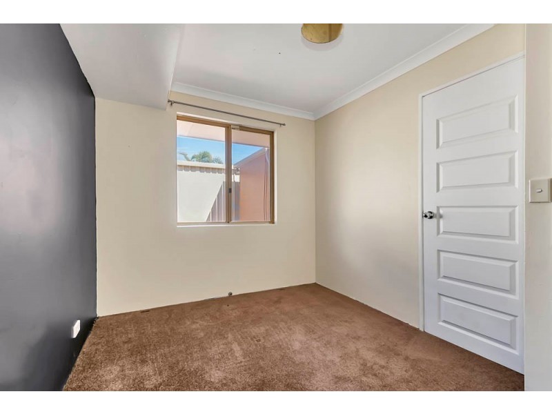 16 Sandon Elbow, Merriwa WA 6030