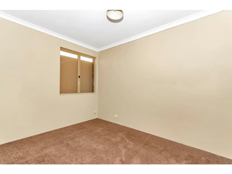 16 Sandon Elbow, Merriwa WA 6030