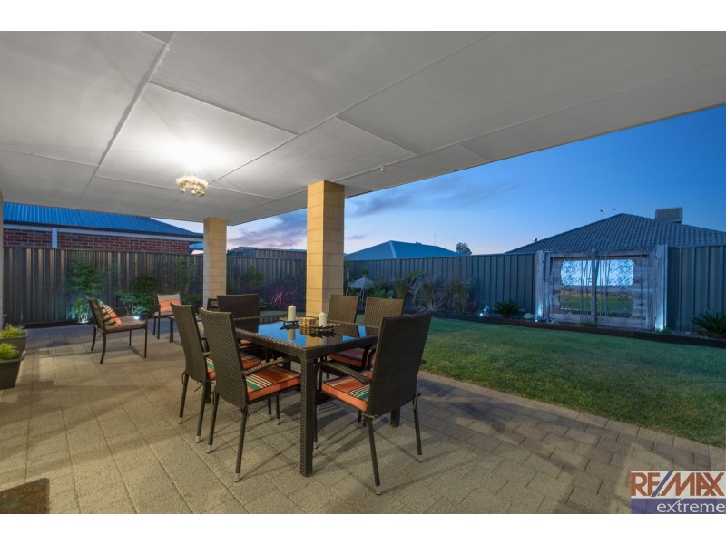 2 Flyer Street, Yanchep WA 6035