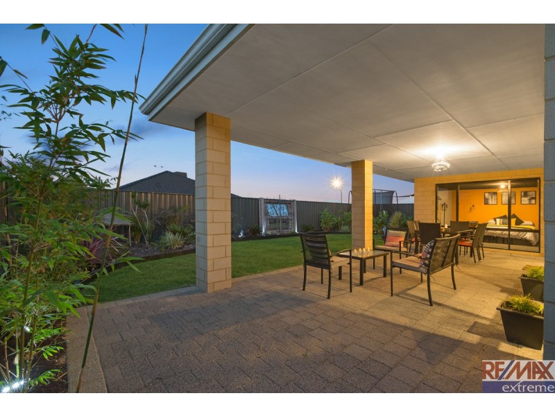 2 Flyer Street, Yanchep WA 6035