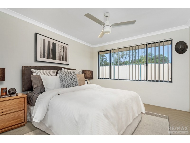 28 Ravensbourne Street, Yanchep WA 6035