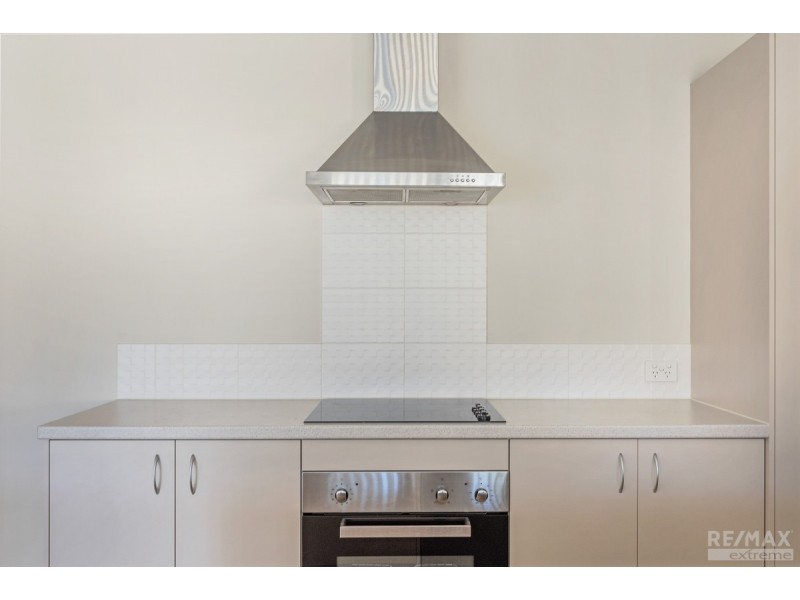 28 Ravensbourne Street, Yanchep WA 6035