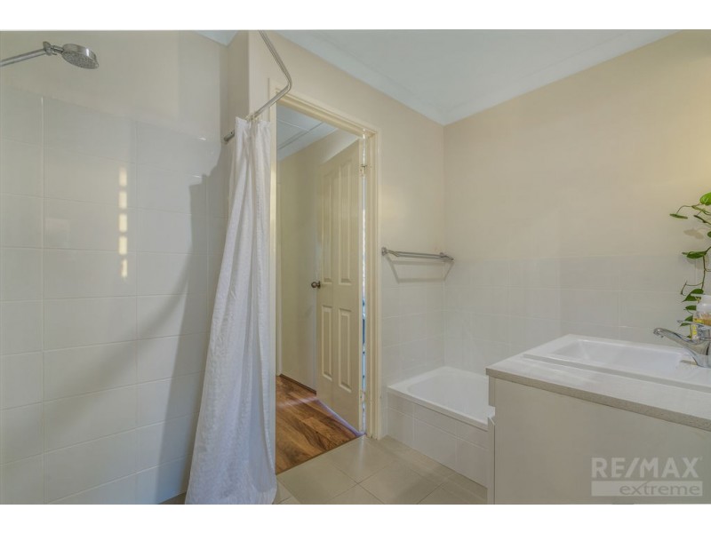 20 Hyland Crescent, Clarkson WA 6030