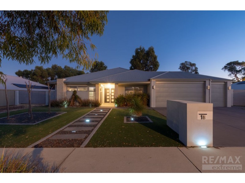 18 Myrlea Trail, Alkimos WA 6038