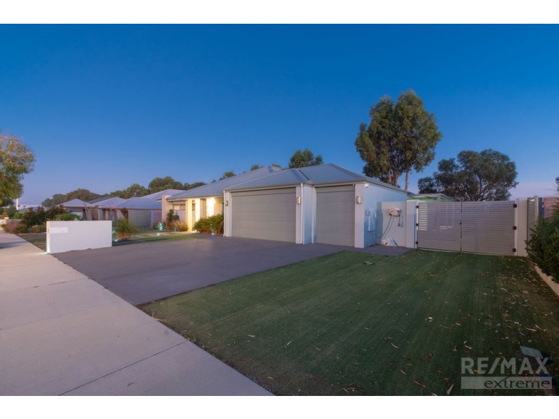 18 Myrlea Trail, Alkimos WA 6038