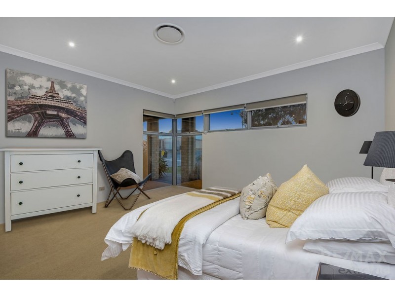 18 Myrlea Trail, Alkimos WA 6038