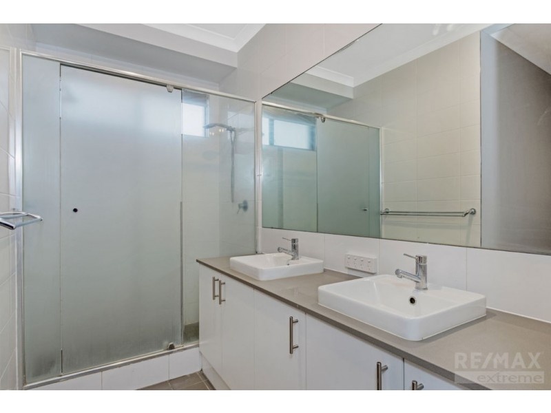 18 Myrlea Trail, Alkimos WA 6038