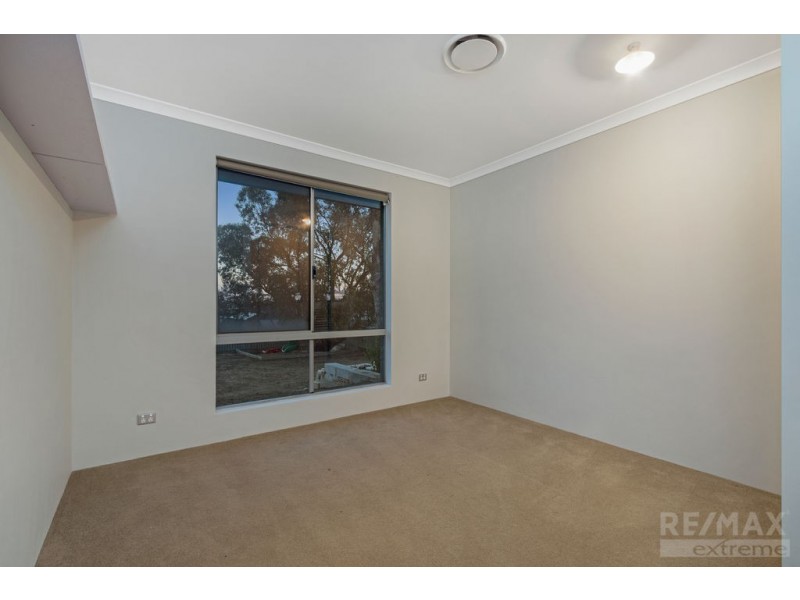 18 Myrlea Trail, Alkimos WA 6038