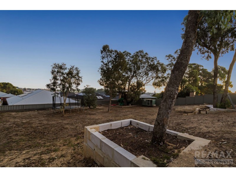 18 Myrlea Trail, Alkimos WA 6038