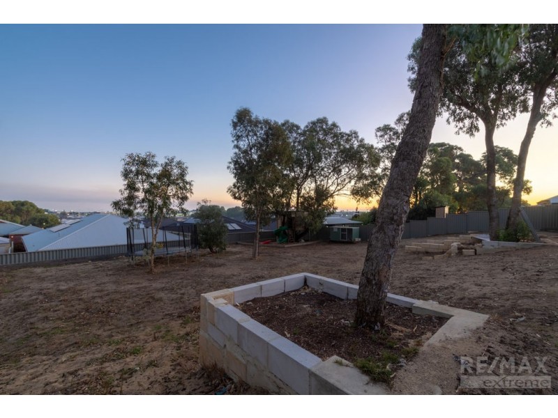 18 Myrlea Trail, Alkimos WA 6038