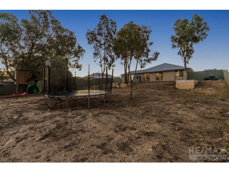 18 Myrlea Trail, Alkimos WA 6038