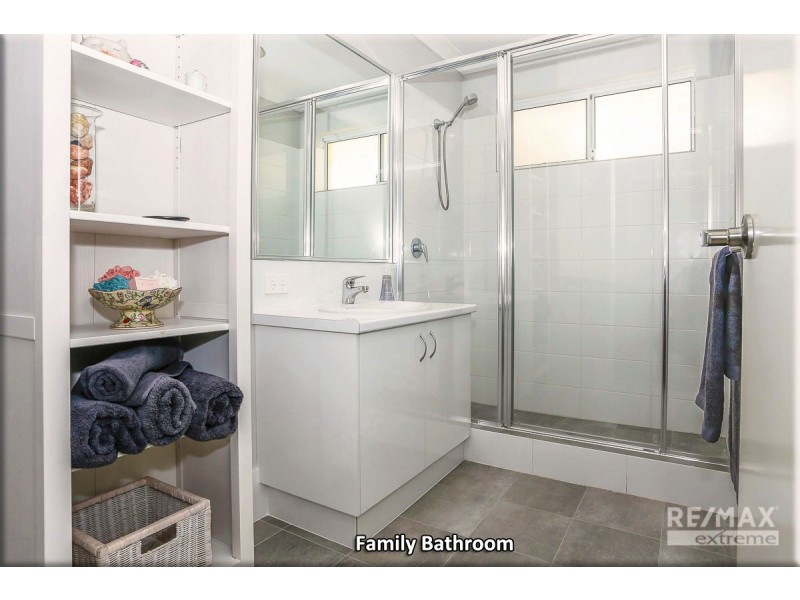 11 Everingham Street, Clarkson WA 6030