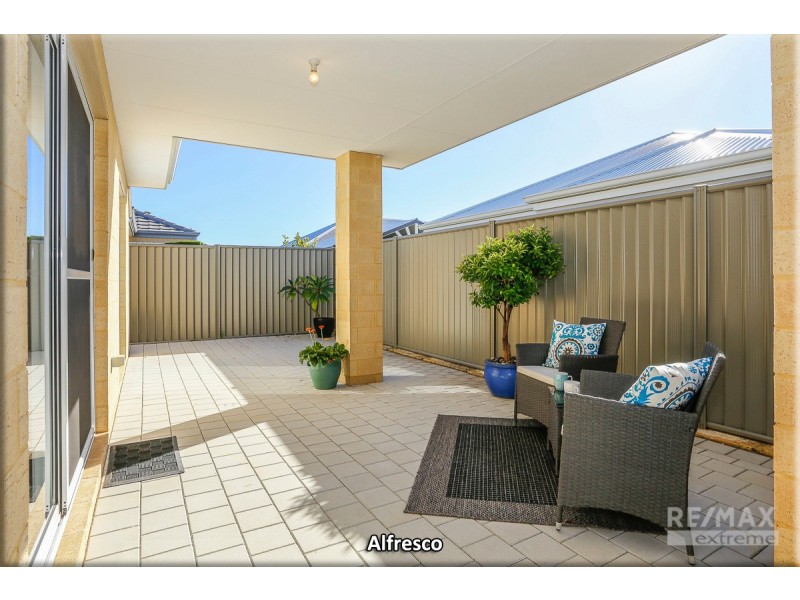 11 Everingham Street, Clarkson WA 6030