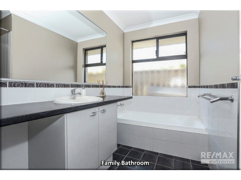 10 Finglas Meander, Butler WA 6036