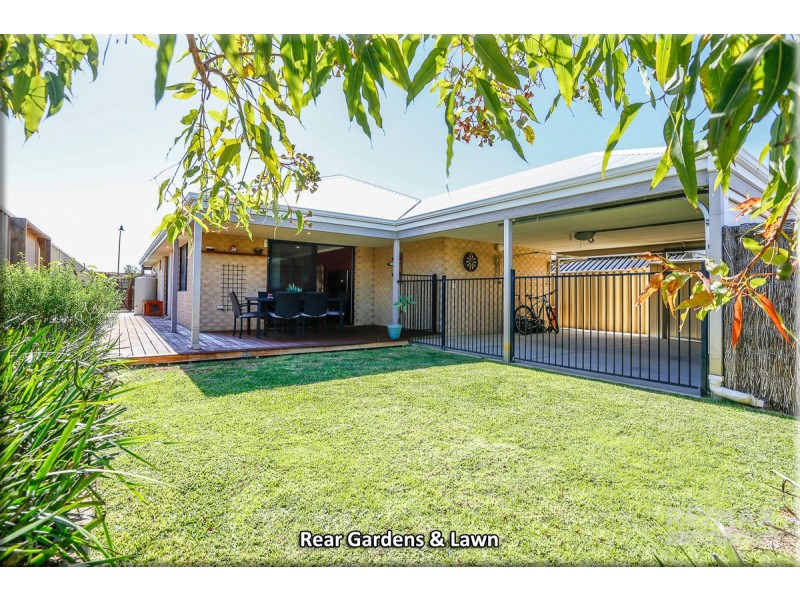10 Finglas Meander, Butler WA 6036
