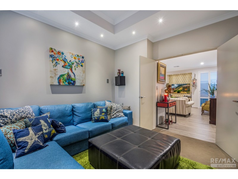 9 Spindle Grove, Jindalee WA 6036