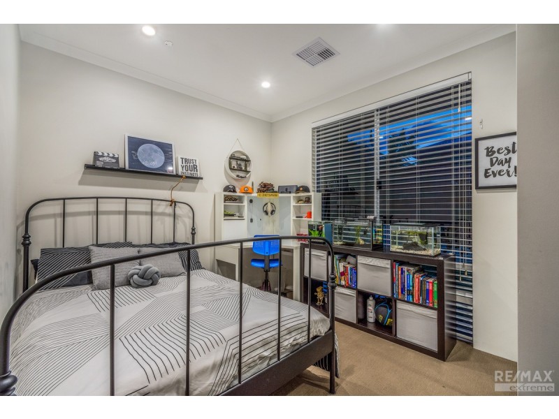 9 Spindle Grove, Jindalee WA 6036