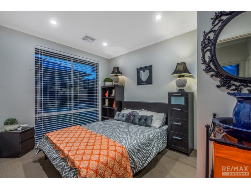 9 Spindle Grove, Jindalee WA 6036