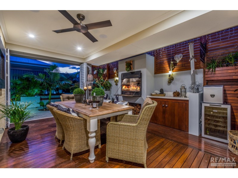 9 Spindle Grove, Jindalee WA 6036