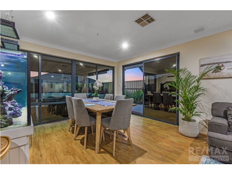 21 Upham Brace, Butler WA 6036