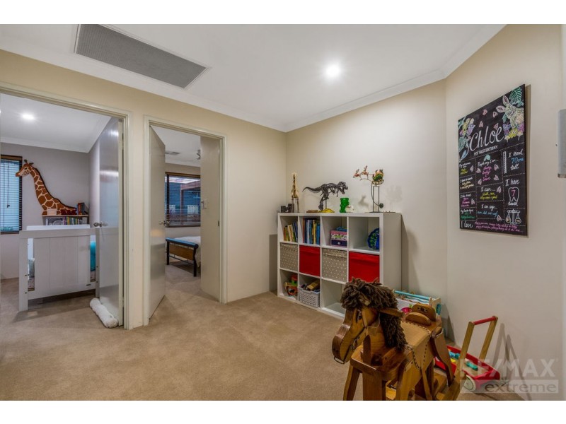 21 Upham Brace, Butler WA 6036