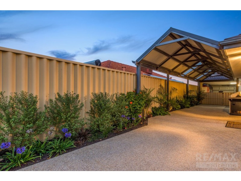 21 Upham Brace, Butler WA 6036