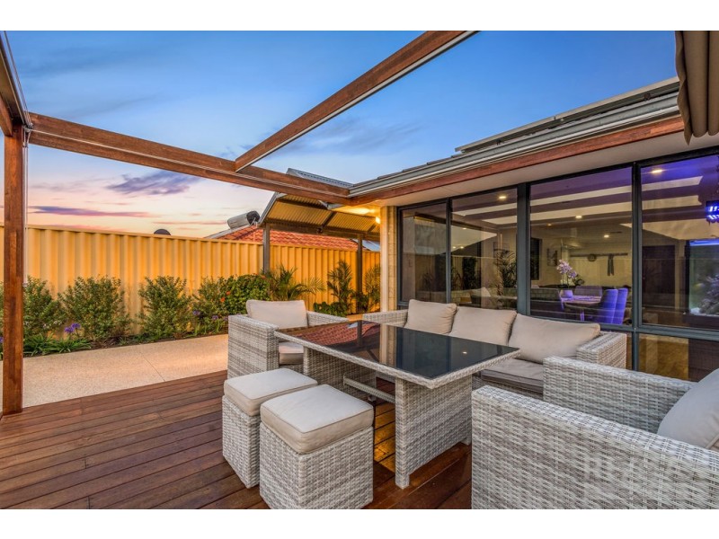 21 Upham Brace, Butler WA 6036