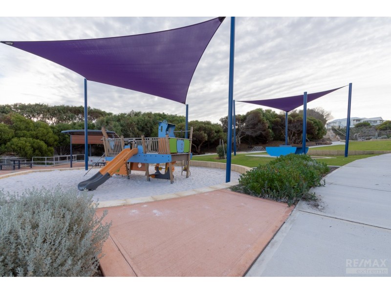 7 Lindsay Beach Boulevard, Yanchep WA 6035