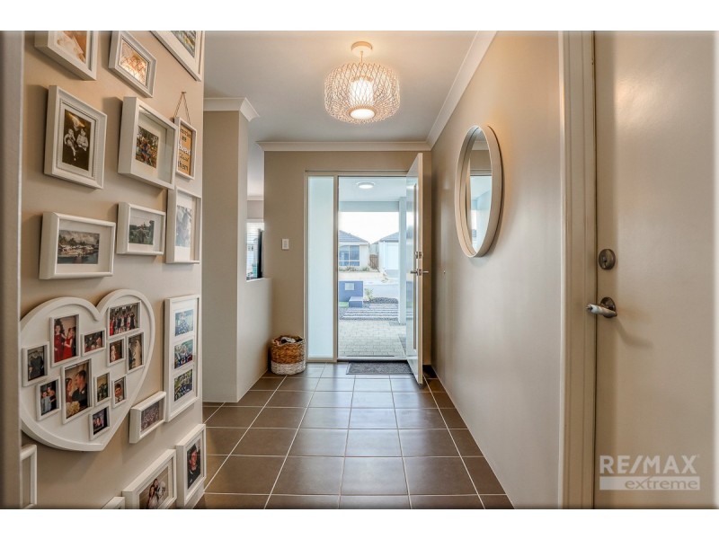 6 Columbia Crescent, Alkimos WA 6038