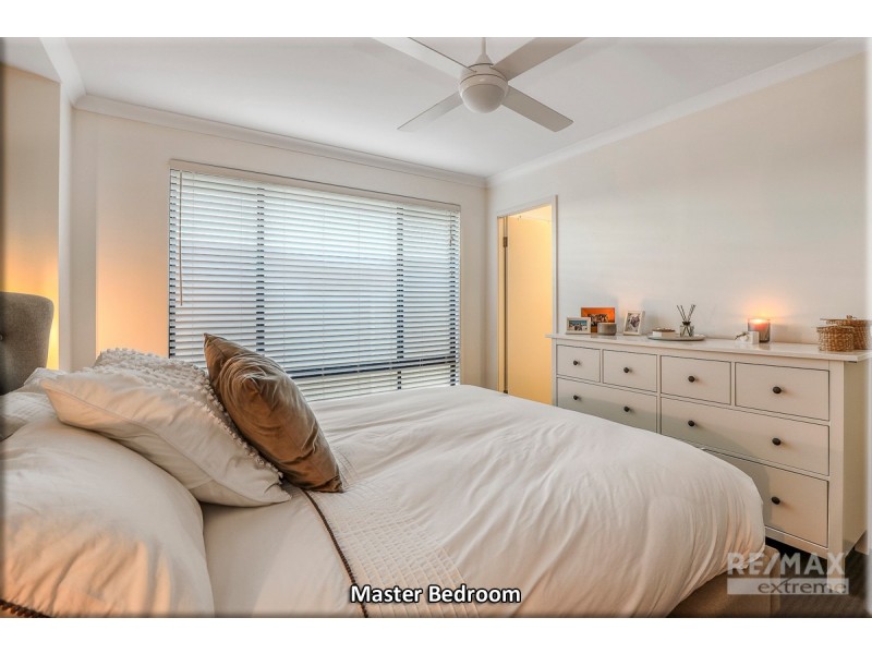 6 Columbia Crescent, Alkimos WA 6038