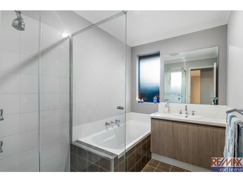 23 Sugarbush Way, Yanchep WA 6035