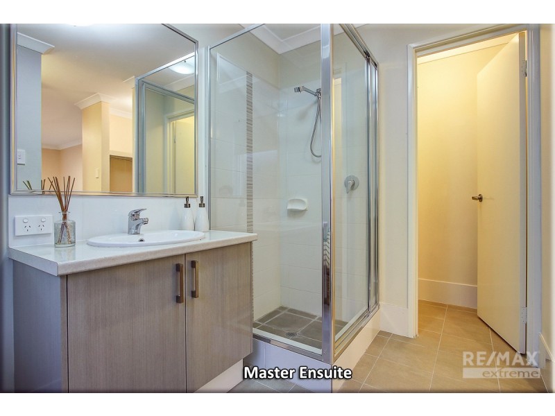 7 Chambered Way, Jindalee WA 6036