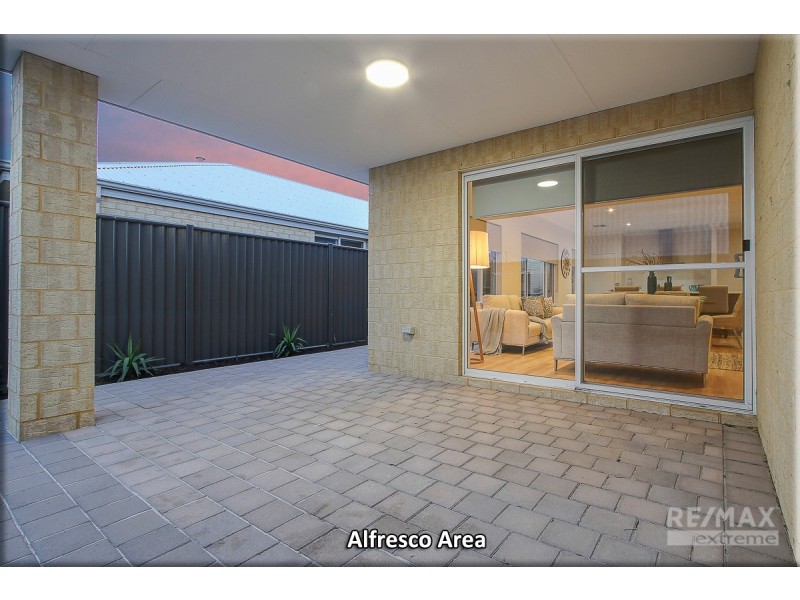 7 Chambered Way, Jindalee WA 6036