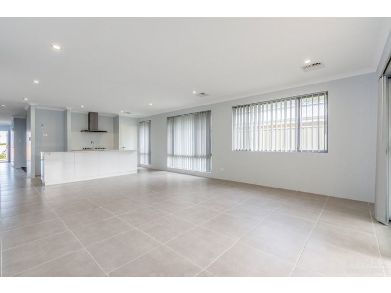 142 Hawksbill Drive, Alkimos WA 6038