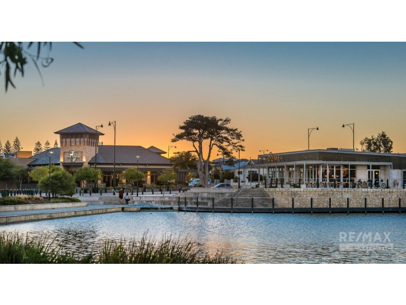 2 Foxton Way, Butler WA 6036