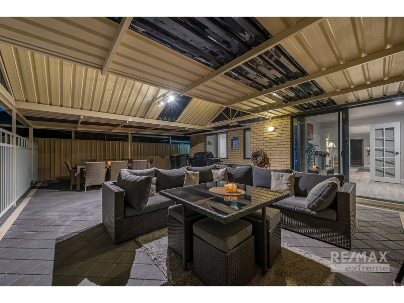 2 Foxton Way, Butler WA 6036